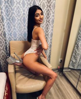 CASEY-SEX-GENIESSERIN