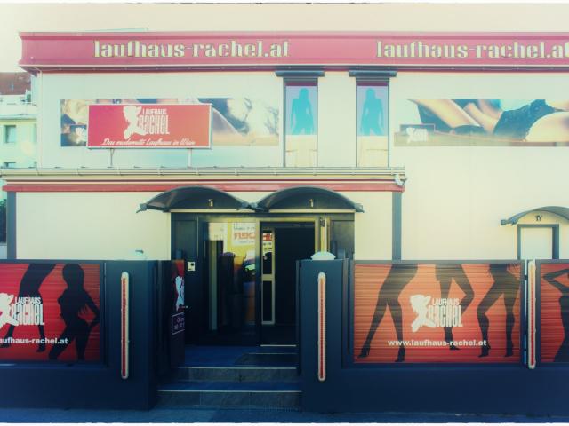 Inside Laufhaus Rachel 3